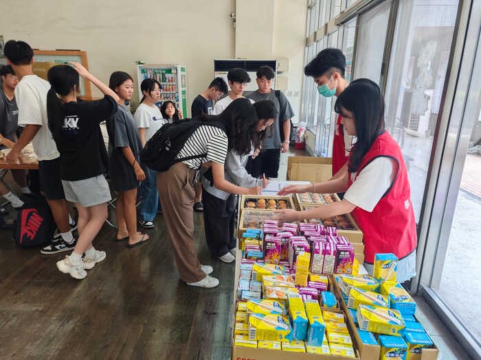 113.09.11中秋吃月餅活動圖片