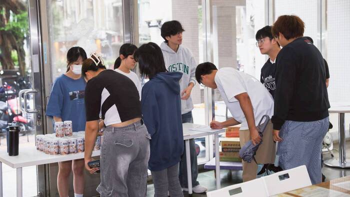 114.10.21期中關懷活動圖片