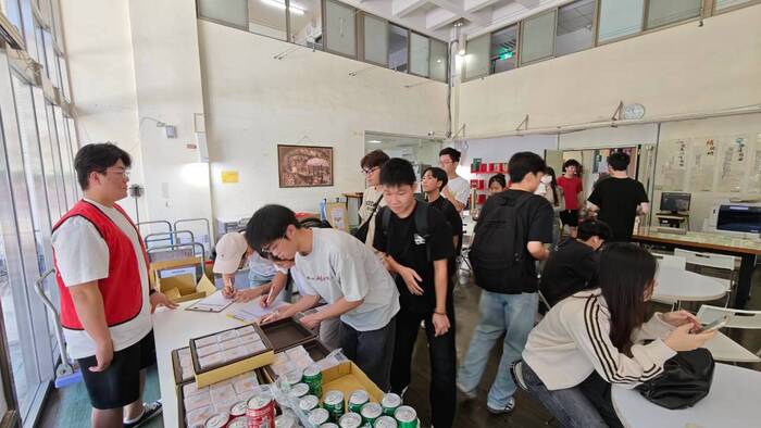 115.09.23中秋關懷活動圖片